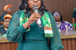 Keynote Speaker, Mrs. Imaobong Alfred, Wife of the Executive Chairman of Nsit Ubium Local Government Area, delivering her keynote address on “Advancing Education,